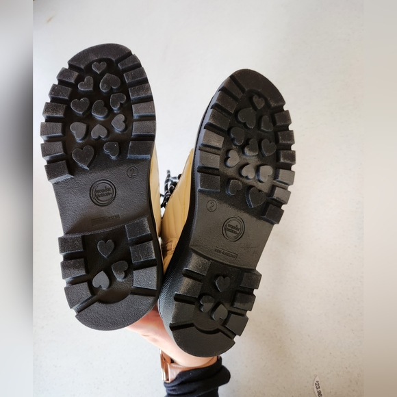 Girl Quilted Combat Boot - Picture 2 of 4